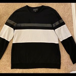 Mens stunning crew neck sweater/shirt